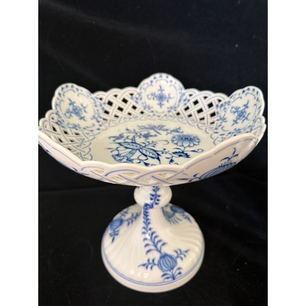 Meissen Blue Onion Reticulated Pedestal Compote 10" Openwork Crossed Swords